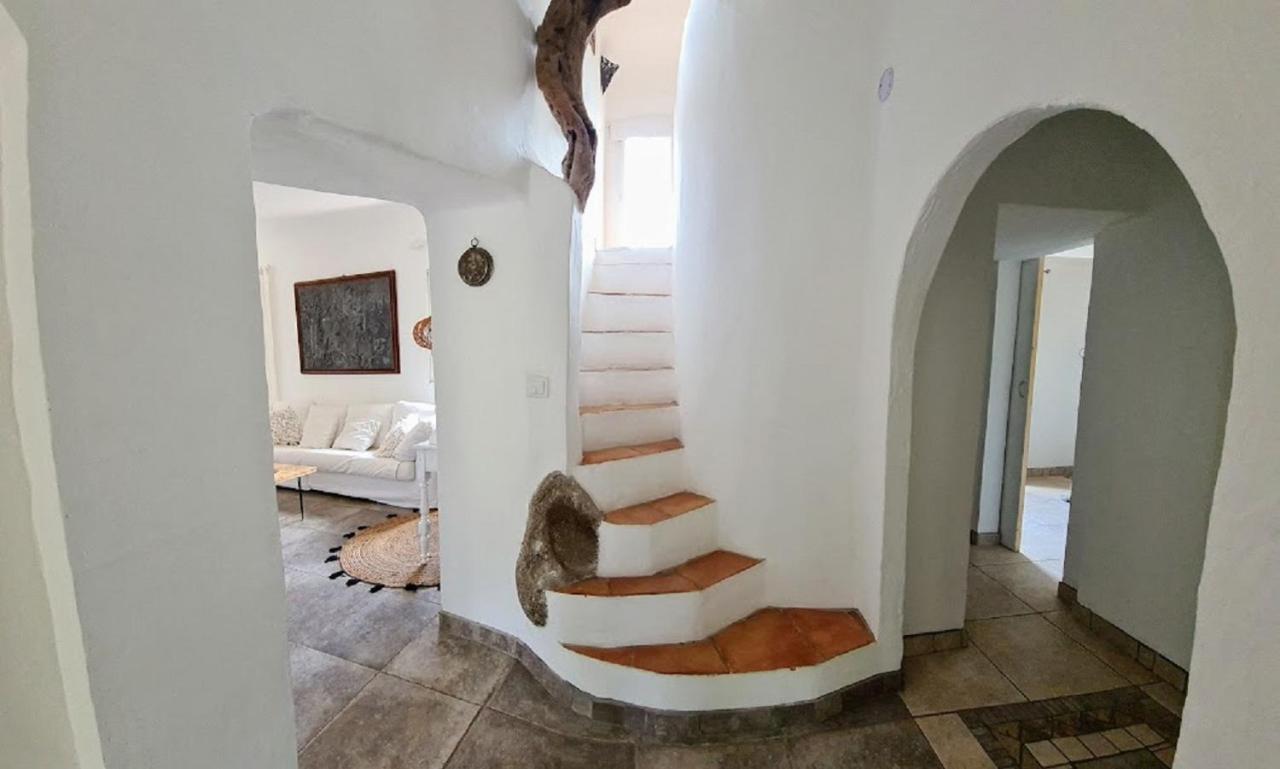 Salvacintoggio -votre Avec Piscine Privée- Villa