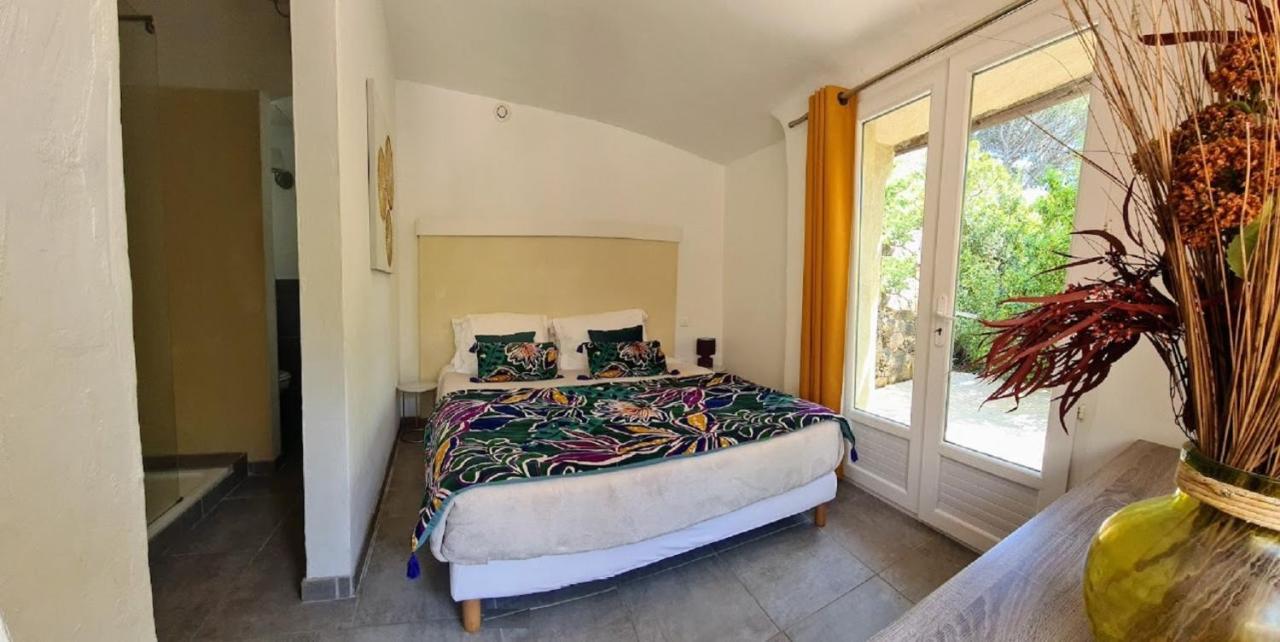 Villa Salvacintoggio -votre Avec Piscine Privee- Porto-Vecchio (Corsica)